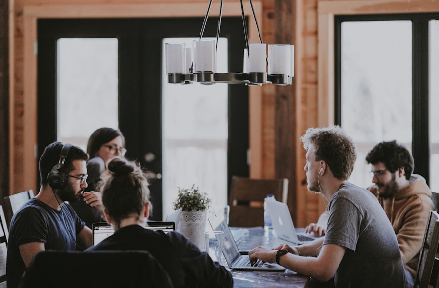 Pension & Insurance — advisory desk